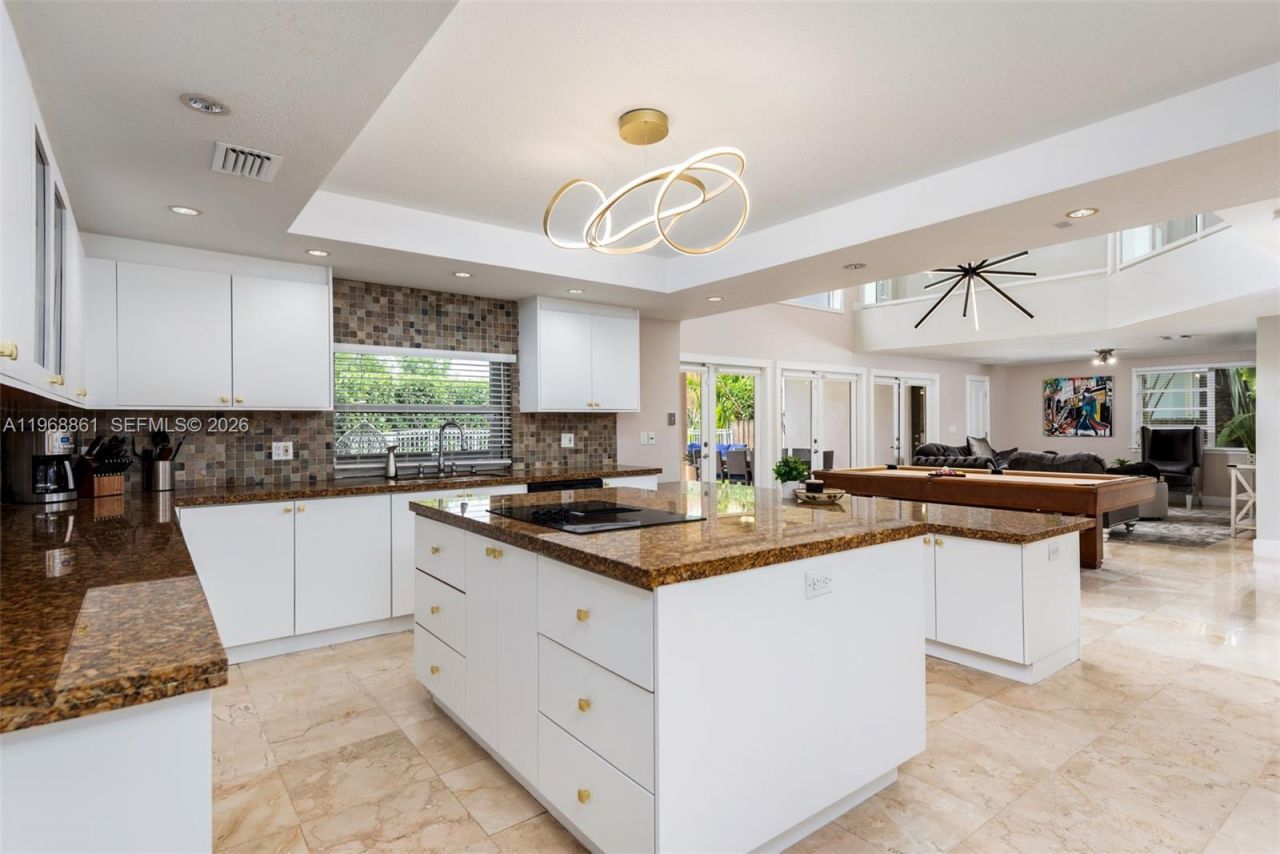 1173 NE 104th St , Miami Shores, FL 33138 Photo