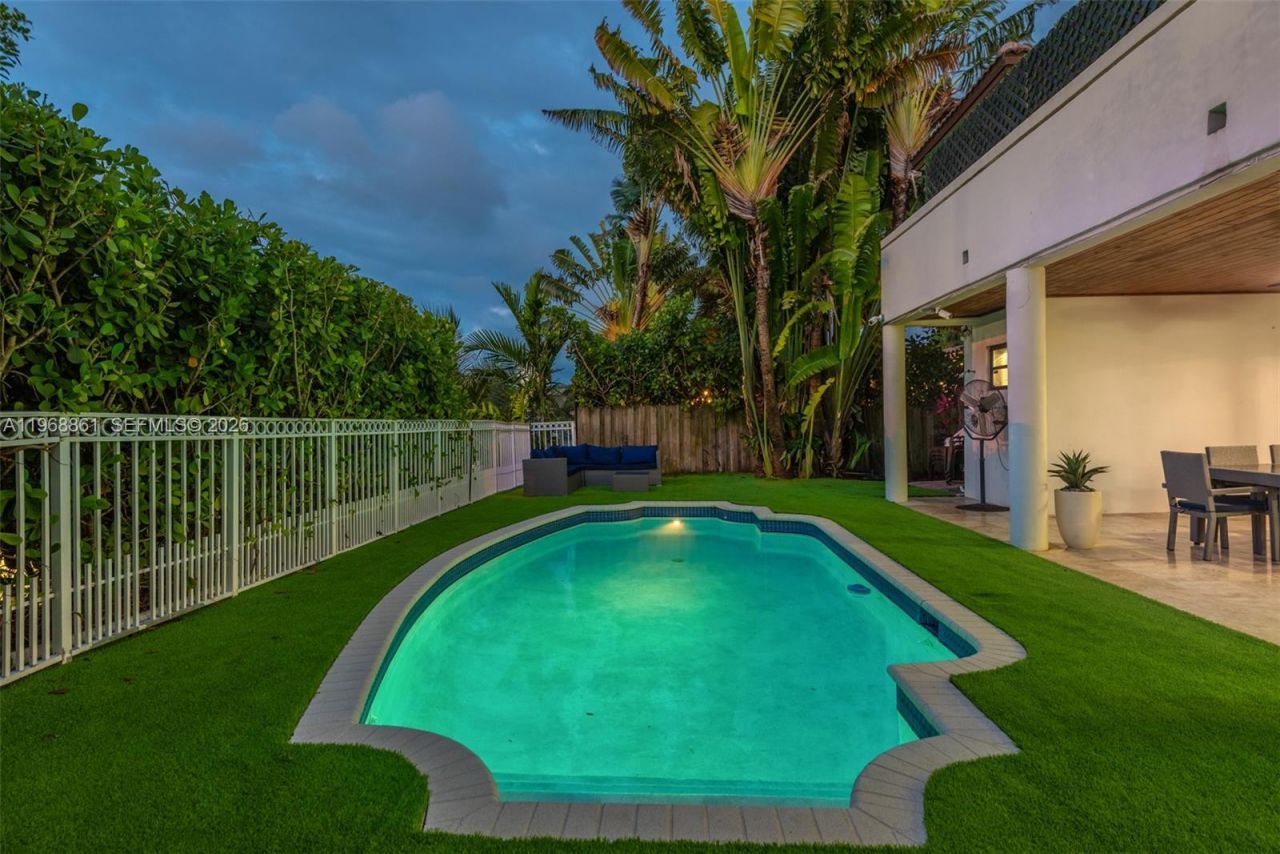 1173 NE 104th St , Miami Shores, FL 33138 Photo