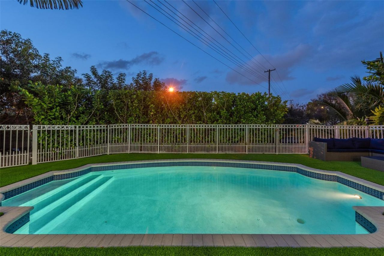 1173 NE 104th St , Miami Shores, FL 33138 Photo