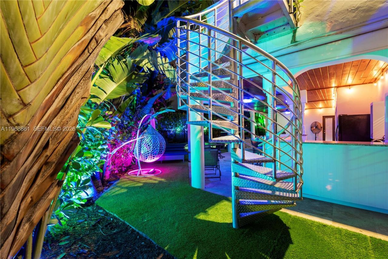 1173 NE 104th St , Miami Shores, FL 33138 Photo