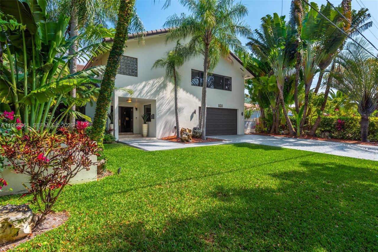 1173 NE 104th St , Miami Shores, FL 33138 Photo