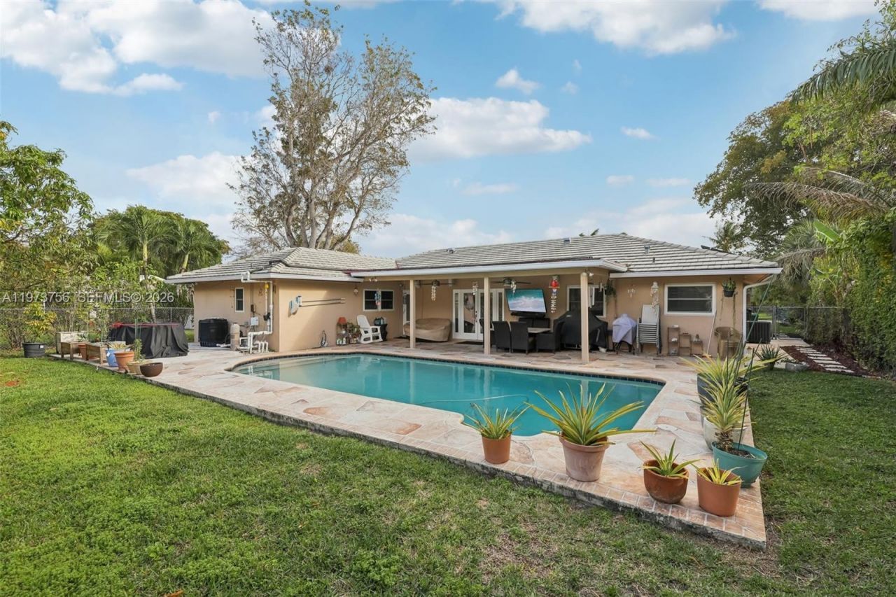 11573 NW 39th Pl, Coral Springs, FL 33065 Photo