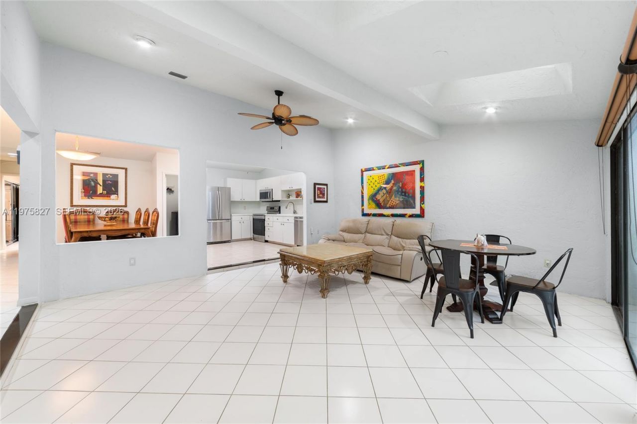 3010 NW 12th St, Unit D, Delray Beach, FL 33445 Photo