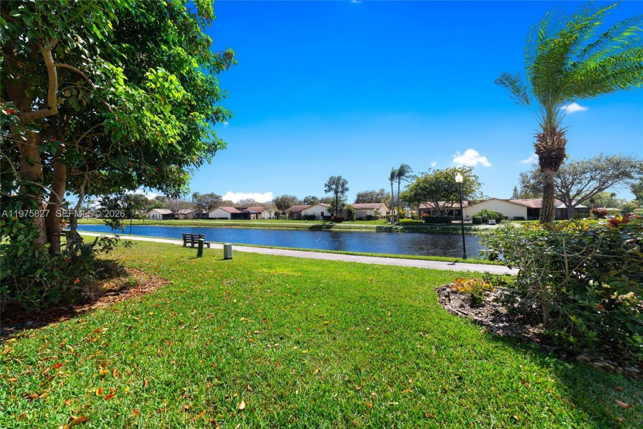 3010 NW 12th St, Unit D, Delray Beach, FL 33445 Photo