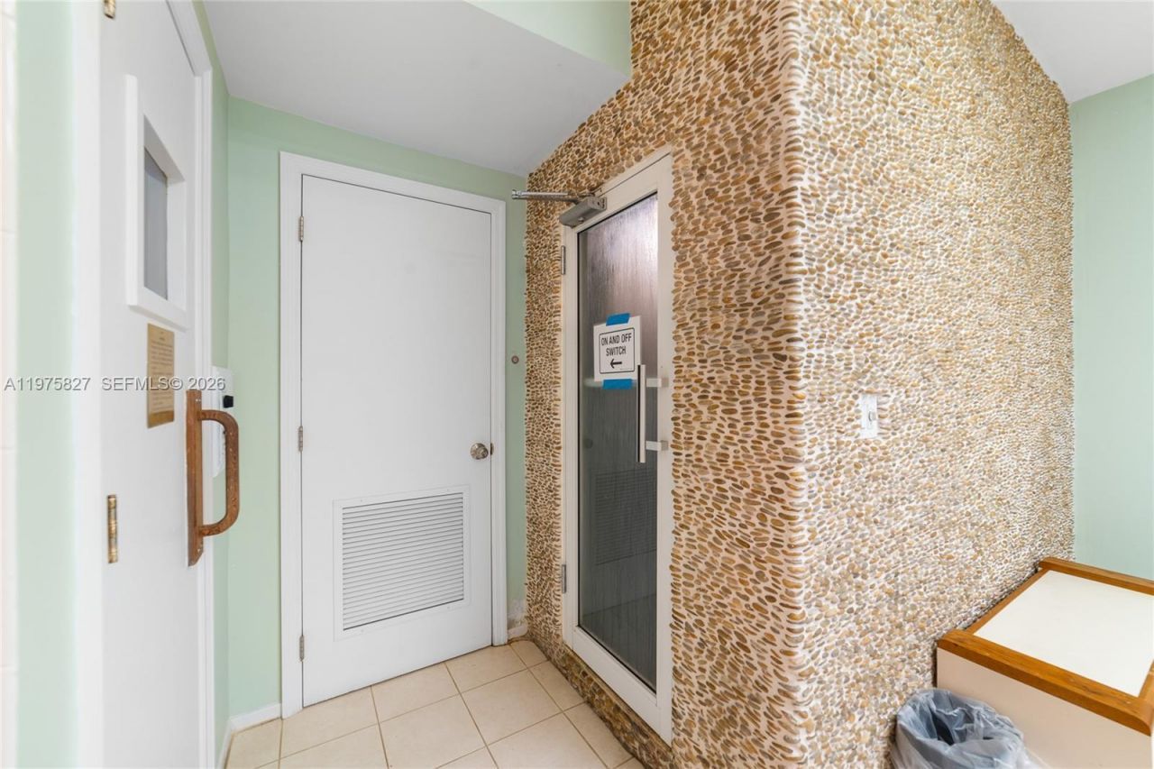 3010 NW 12th St, Unit D, Delray Beach, FL 33445 Photo