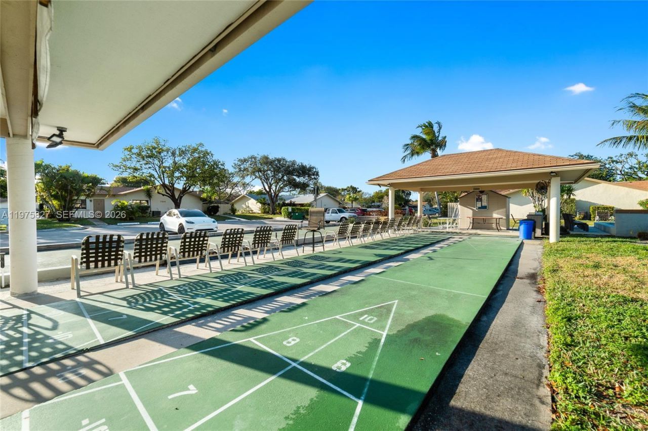 3010 NW 12th St, Unit D, Delray Beach, FL 33445 Photo