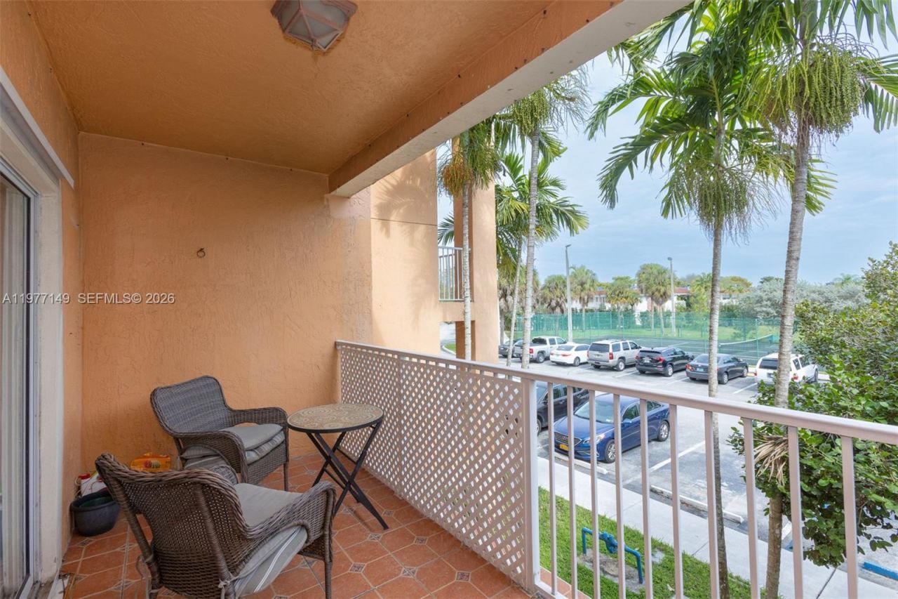 6976 SW 39th St , Unit G204, Davie, FL 33314 Photo