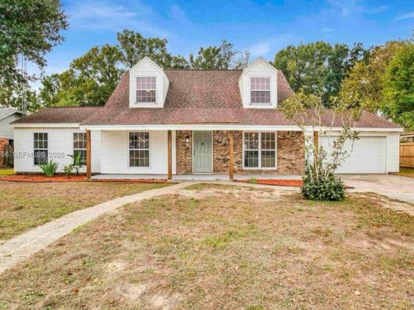 3525 brookshire dr, Pensacola, FL 32504