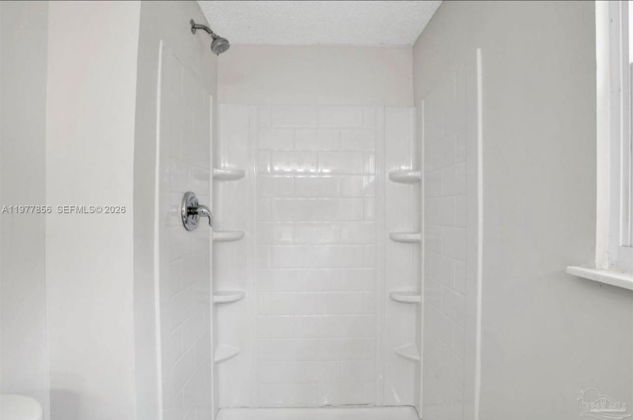 3525 Brookshire Dr, Pensacola, FL 32504 Photo