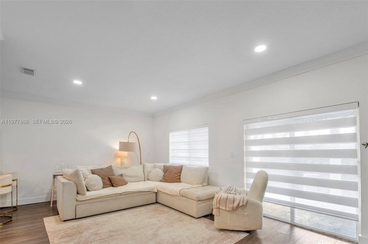 14486 SW 158th Pl, Miami, FL 33196 Photo