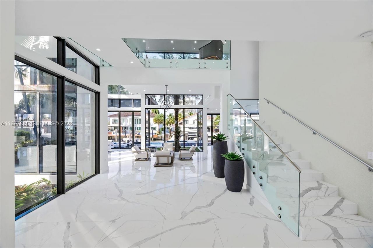 3367 NE 168th St, Unit __, North Miami Beach, FL 33160 Photo