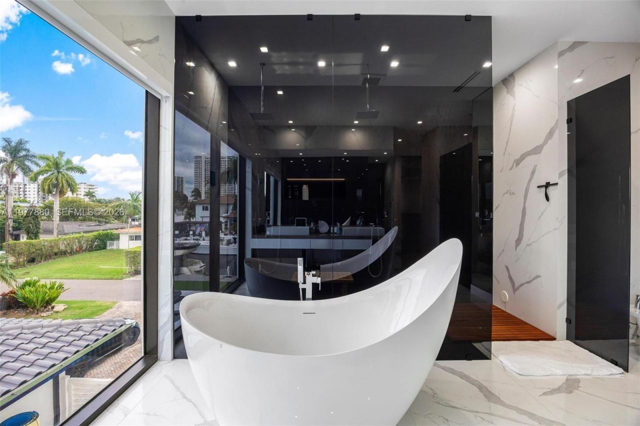 3367 NE 168th St, Unit __, North Miami Beach, FL 33160 Photo