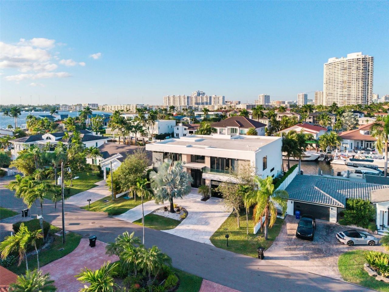 3367 NE 168th St, Unit __, North Miami Beach, FL 33160 Photo
