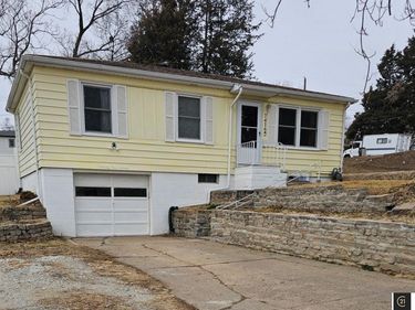 7416 S 72nd Avenue, La Vista, NE 68128