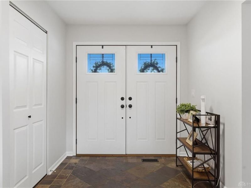 3800 Leatherwood Place, Dayton, OH 45424 Photo 3