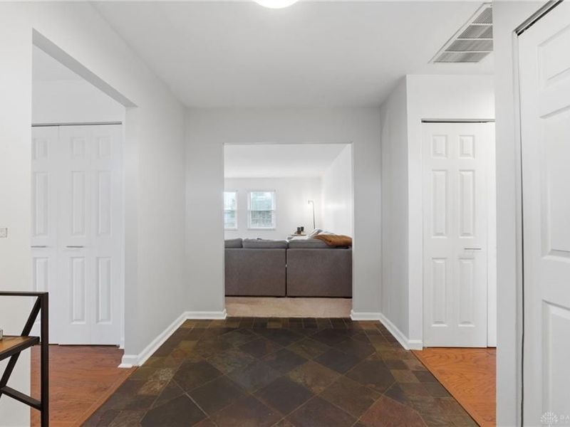 3800 Leatherwood Place, Dayton, OH 45424 Photo 4