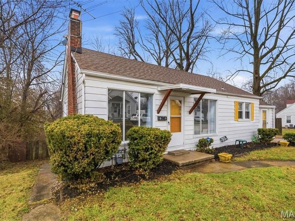 57 N 98th Street, Belleville, IL 62223