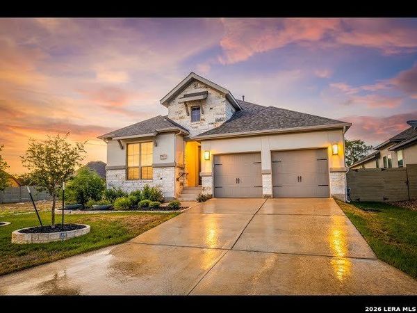 562 Orchard Way, New Braunfels, TX 78132
