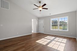 14 Bennington Ct photo 4