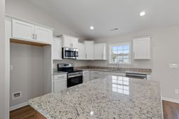 14 Bennington Ct photo 4