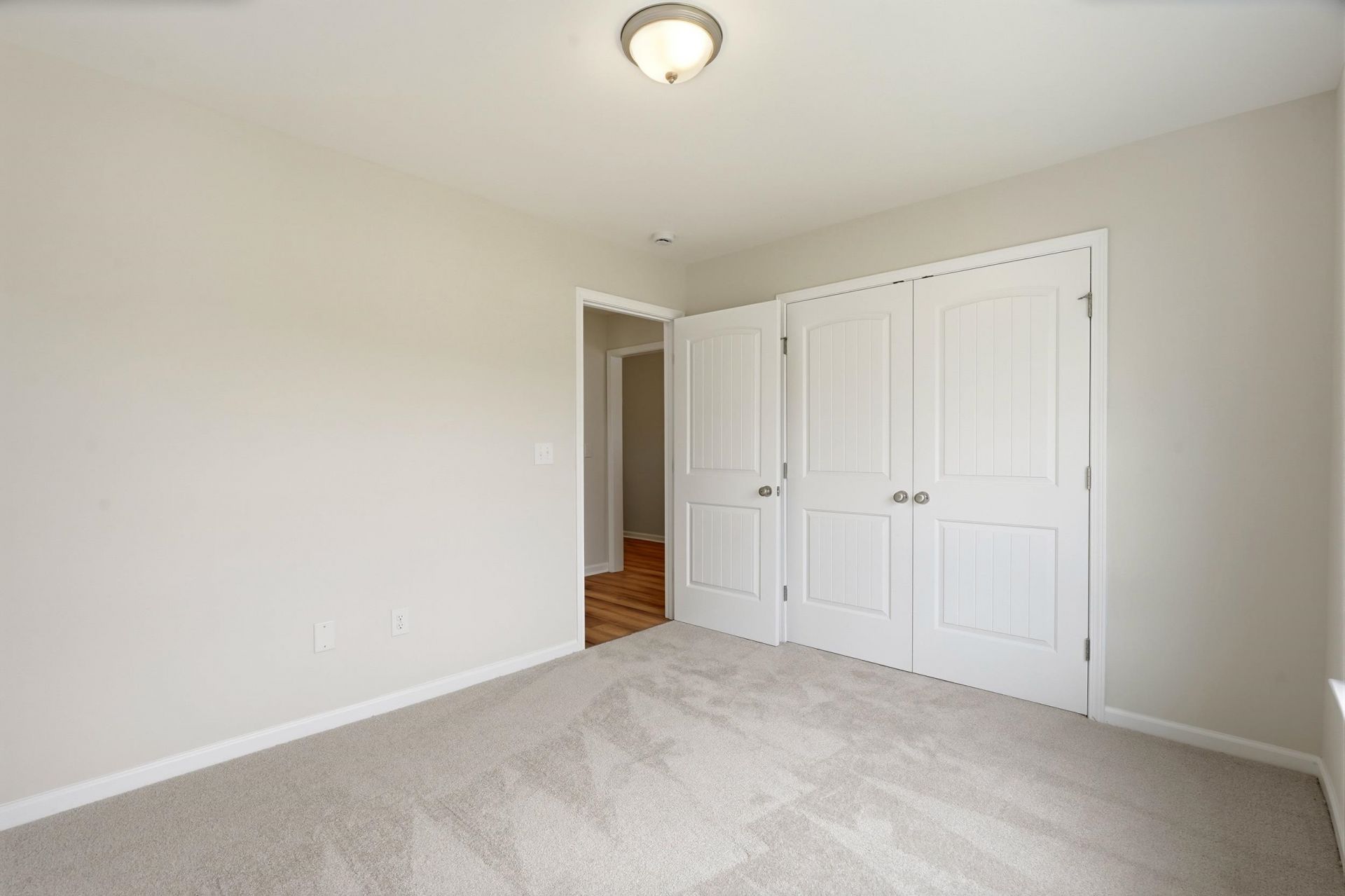 34 Bennington Ct Photo 13