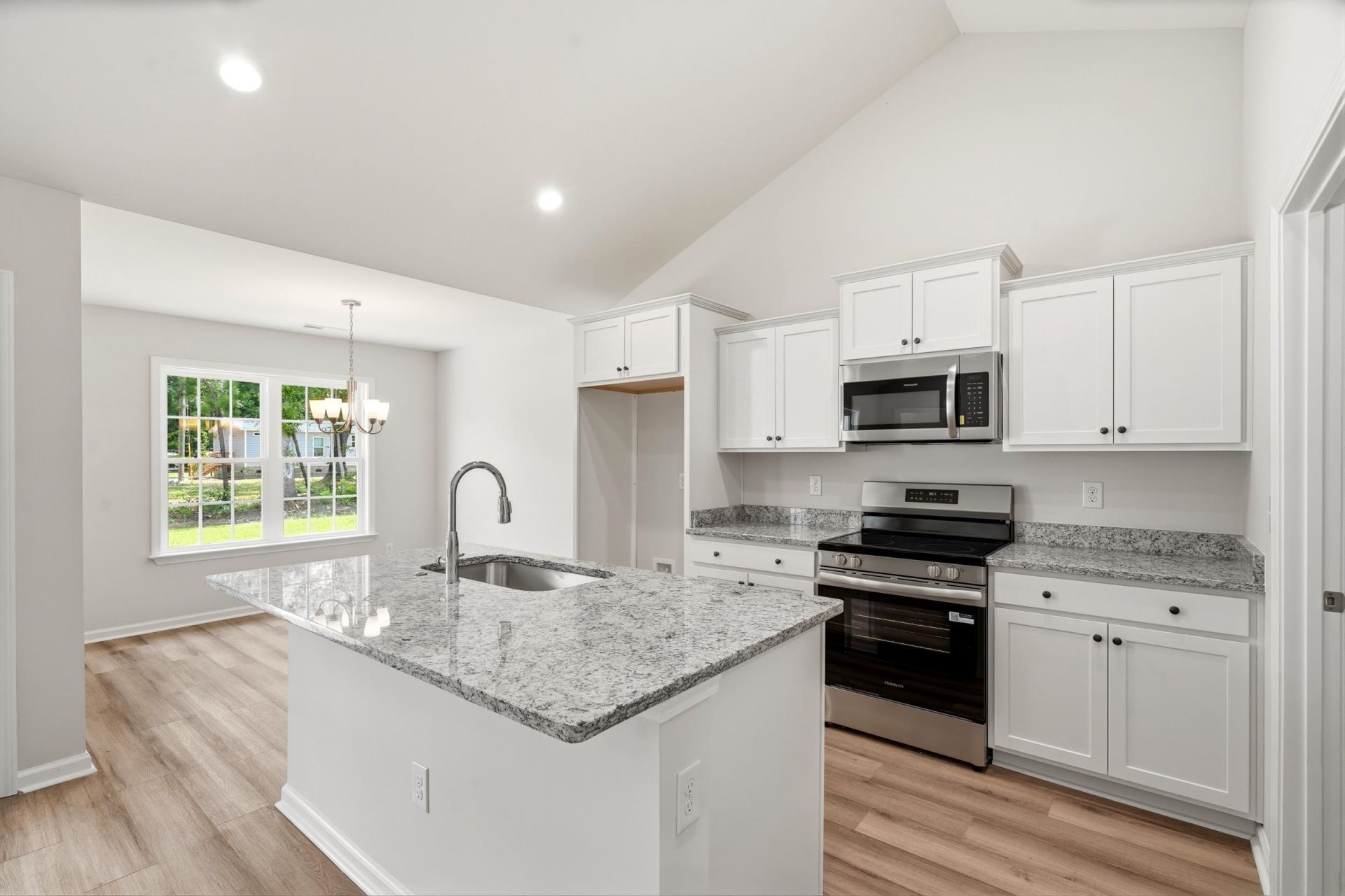 34 Bennington Ct Photo 5