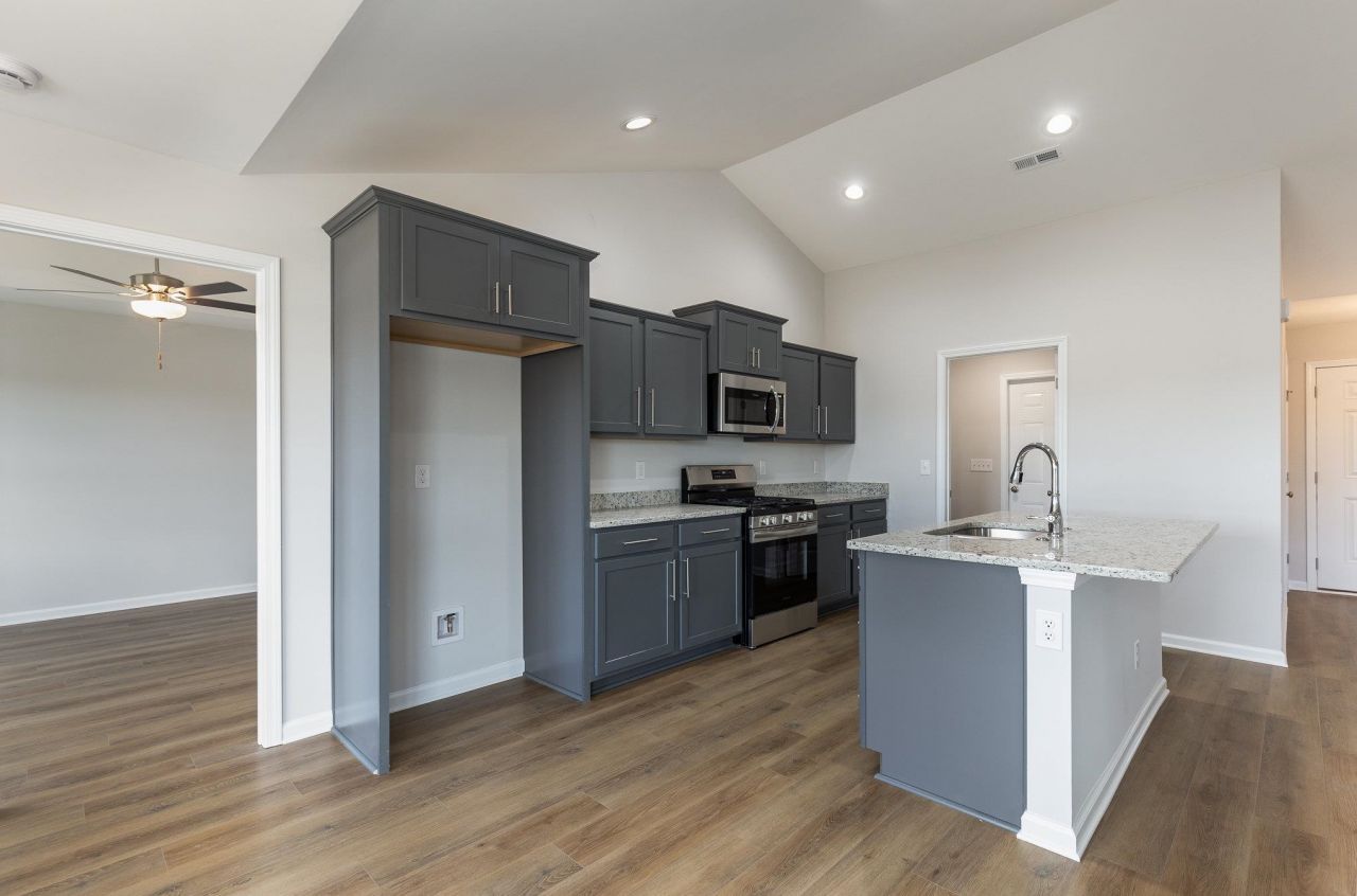 24 Bennington Ct Photo 9