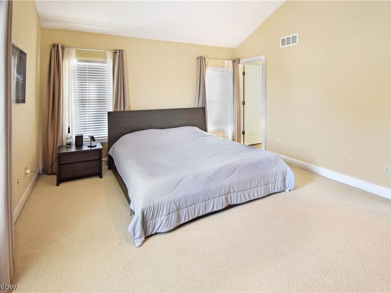 5500 Courtland Court, Cleveland, OH 44102 Photo 10