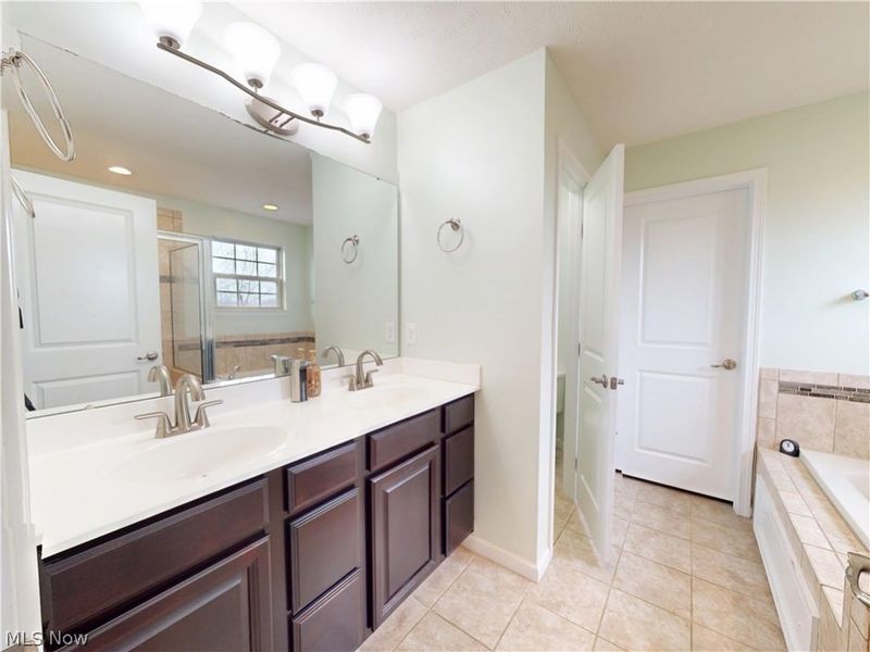 518 N Ashwood Lane, Painesville, OH 44077 Photo 21