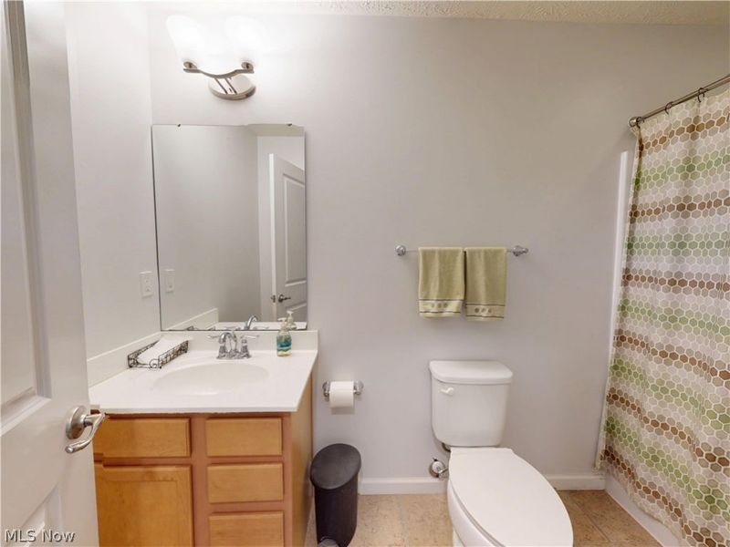 518 N Ashwood Lane, Painesville, OH 44077 Photo 29