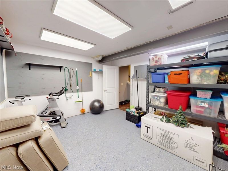 518 N Ashwood Lane, Painesville, OH 44077 Photo 34