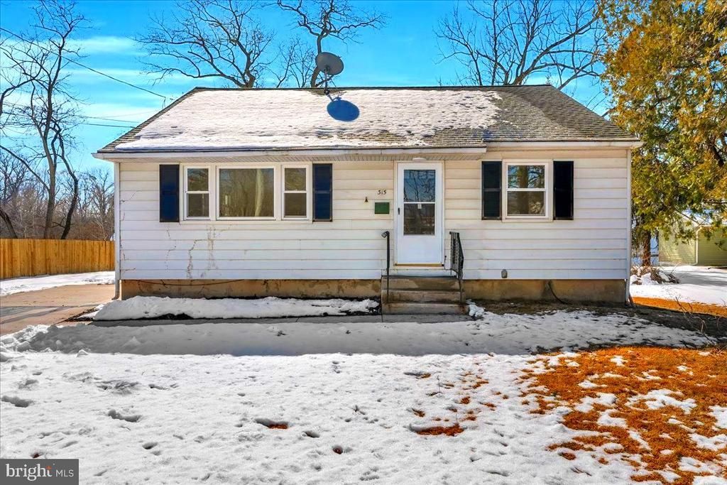 315 W ATLANTIC AVENUE Lindenwold, NJ 08021