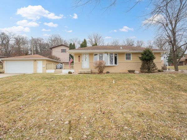 932 24th Street NW, Rochester, MN 55901