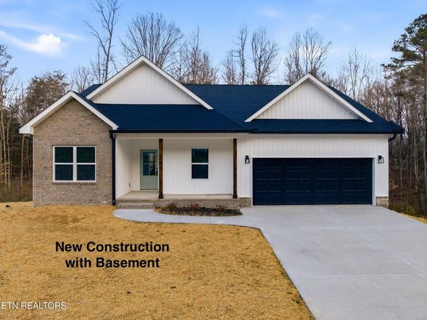 305 Shadows Lawn Drive, Athens, TN 37303