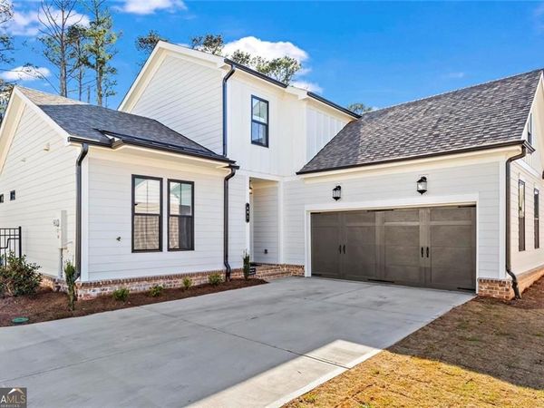 491 Pearl Street , Cumming, GA 30040