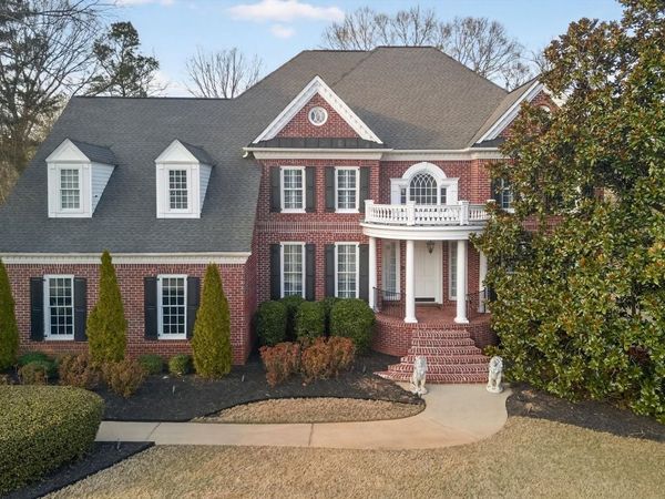 110 Turnberry Circle, Fayetteville, GA 30215