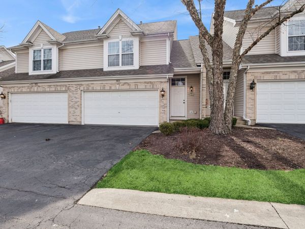 1163 E Danbury Drive , Cary, IL 60013