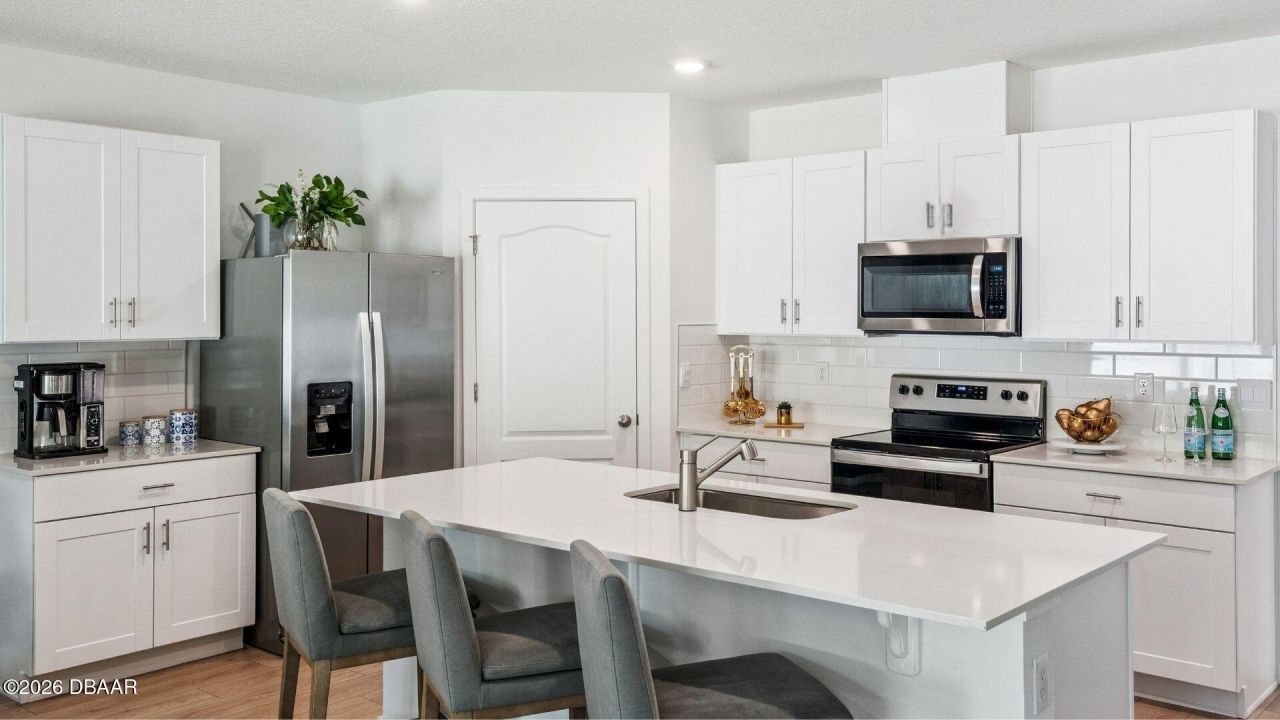 988 Champion Ridge Drive, Daytona Beach, FL 32124 Photo