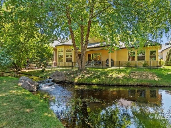 1908 S Stream Pointe Ln, Eagle, ID 83616