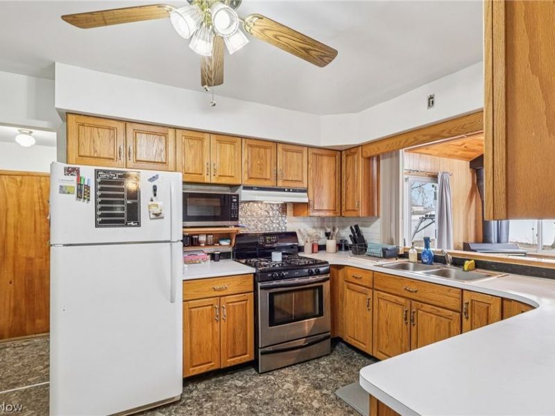 1682 Arthur Drive NW, Warren, OH 44485 Photo 18