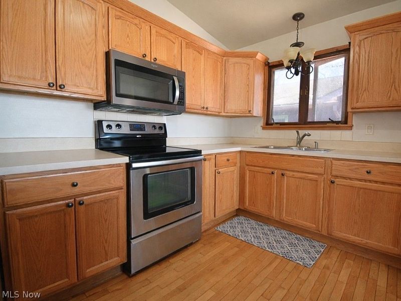 9090 Headlands Road, Mentor, OH 44060 Photo 17