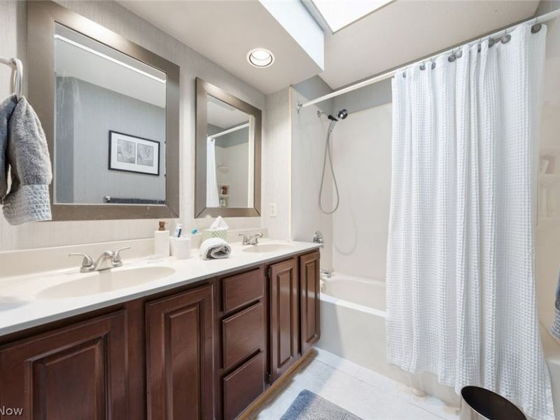 37192 Oneill Drive, Solon, OH 44139 Photo 36