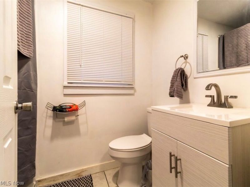 3892 Highland Avenue, Shadyside, OH 43947 Photo 22