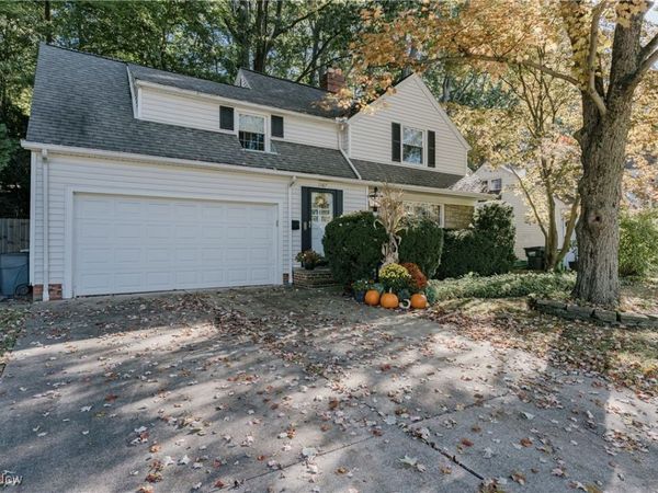 1567 S Belvoir Boulevard , South Euclid, OH 44121