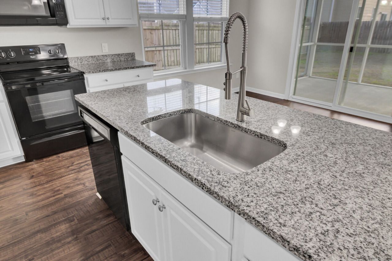 1747 Refuge Drive Photo 13