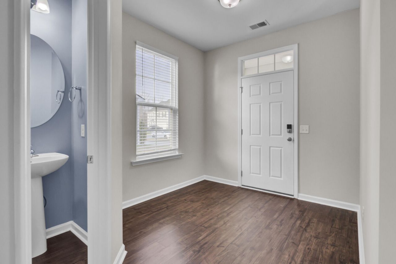 1747 Refuge Drive Photo 6