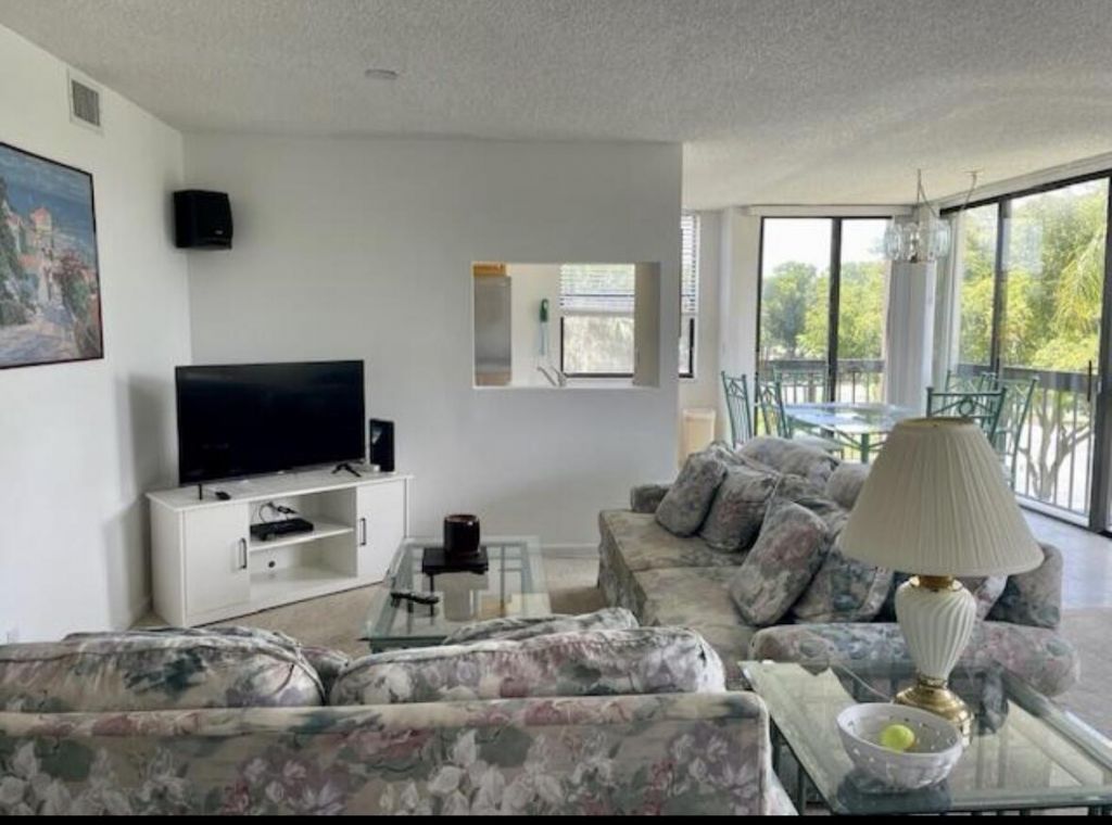 600 Egret Circle, Unit 7305, Delray Beach, FL 33444 Photo