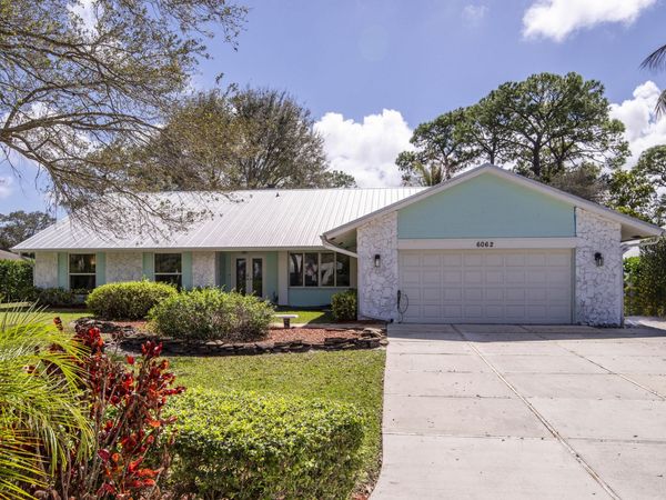 6062 Woodlake Road, Jupiter, FL 33458