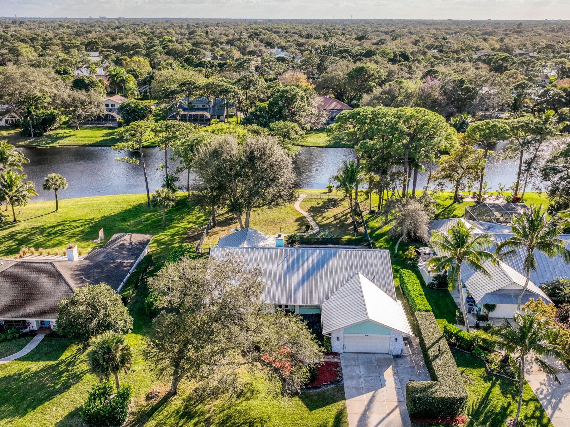 6062 Woodlake Road, Jupiter, FL 33458 Photo