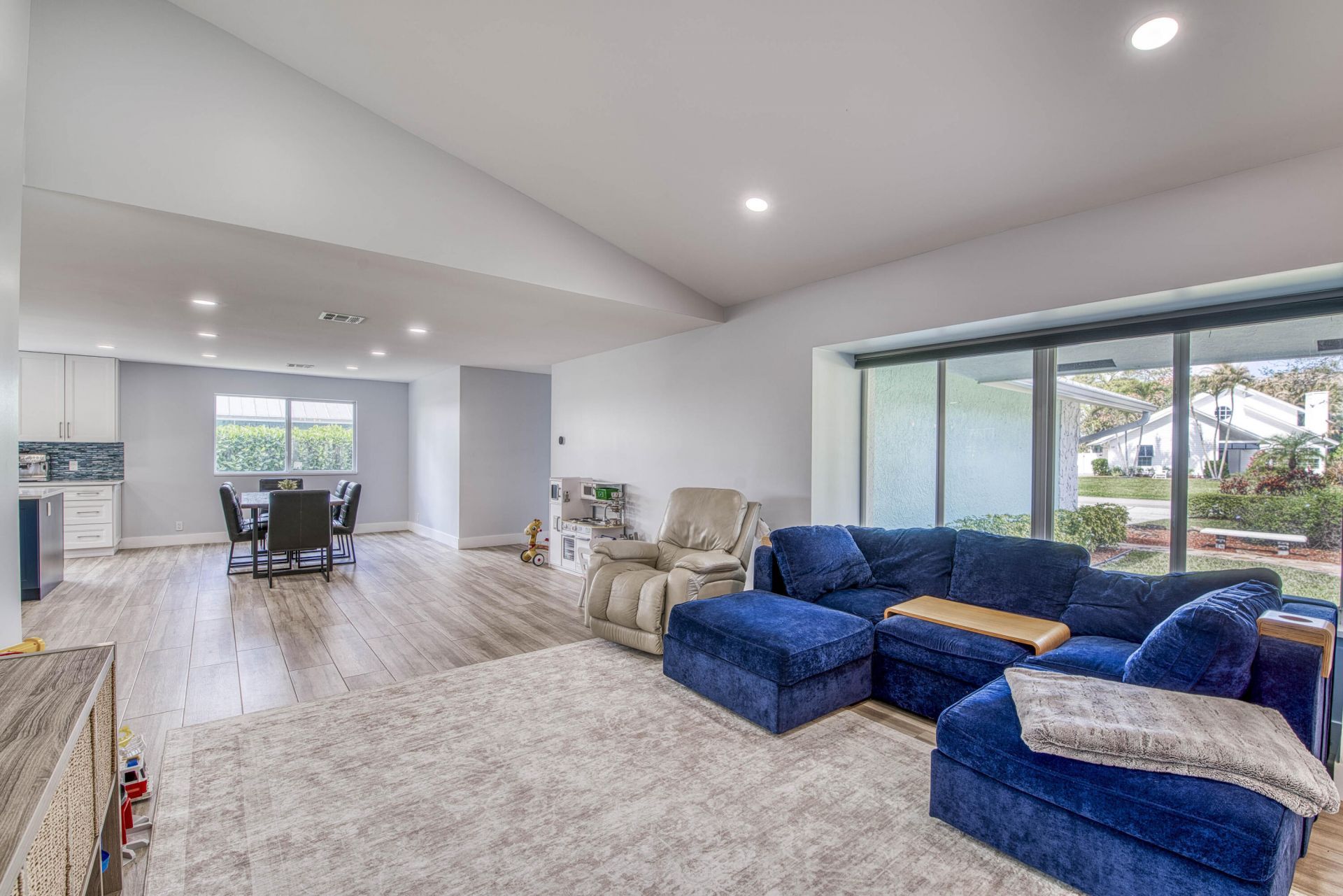 6062 Woodlake Road, Jupiter, FL 33458 Photo